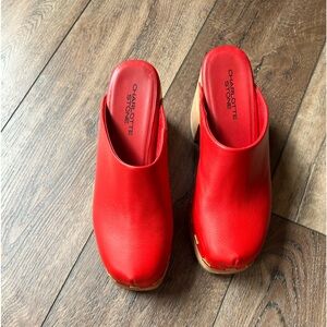 Charlotte Stone Beau Clog - size 8